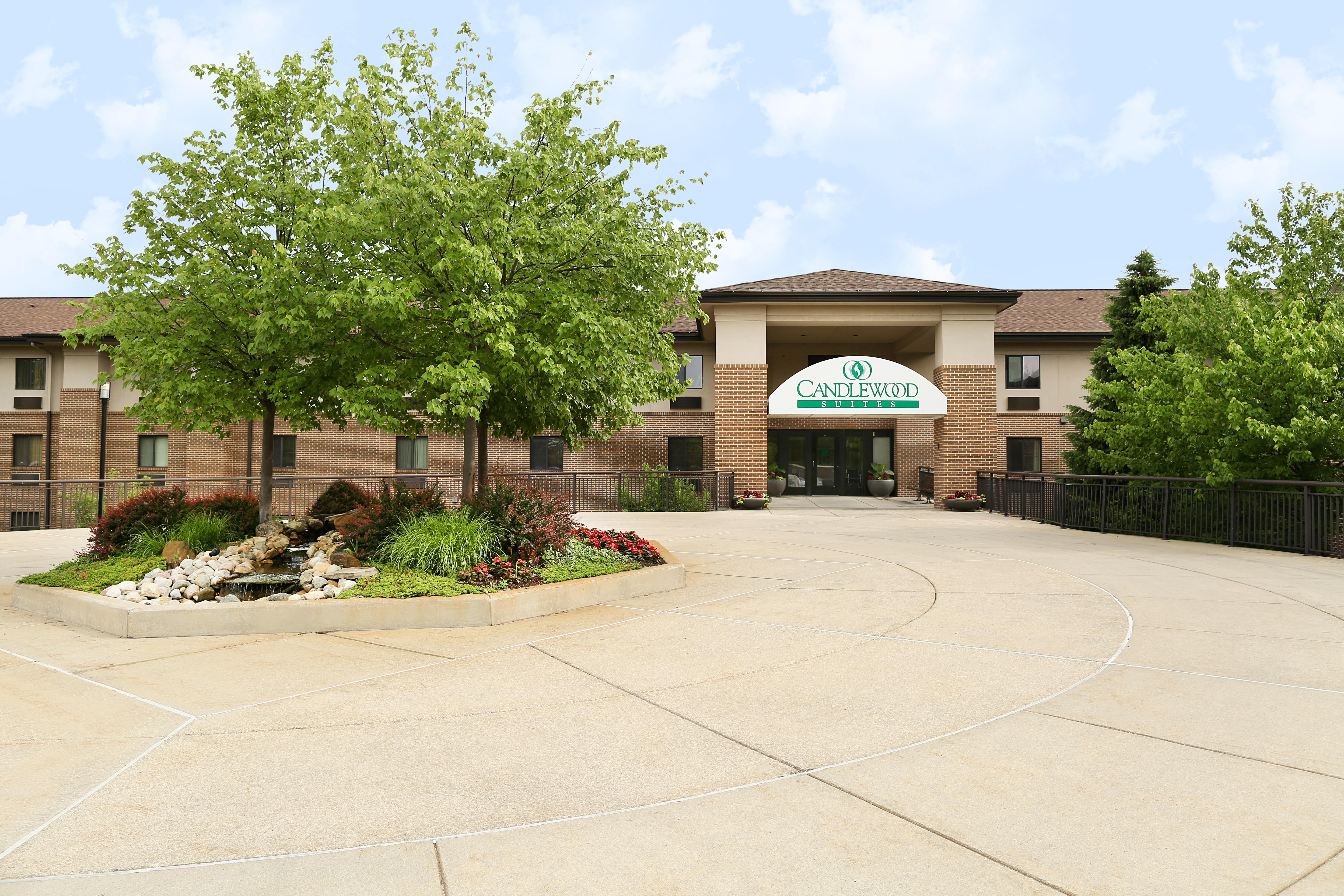 Candlewood Suites East Lansing By Ihg Экстерьер фото
