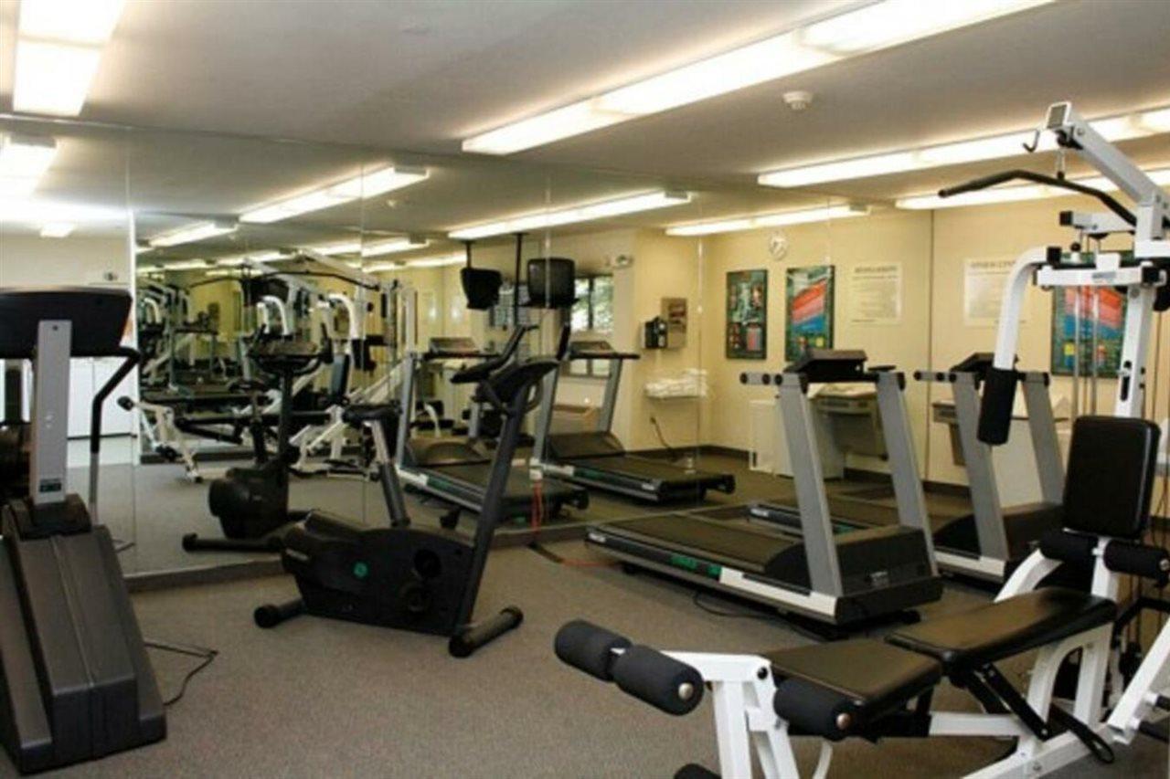 Candlewood Suites East Lansing By Ihg Экстерьер фото