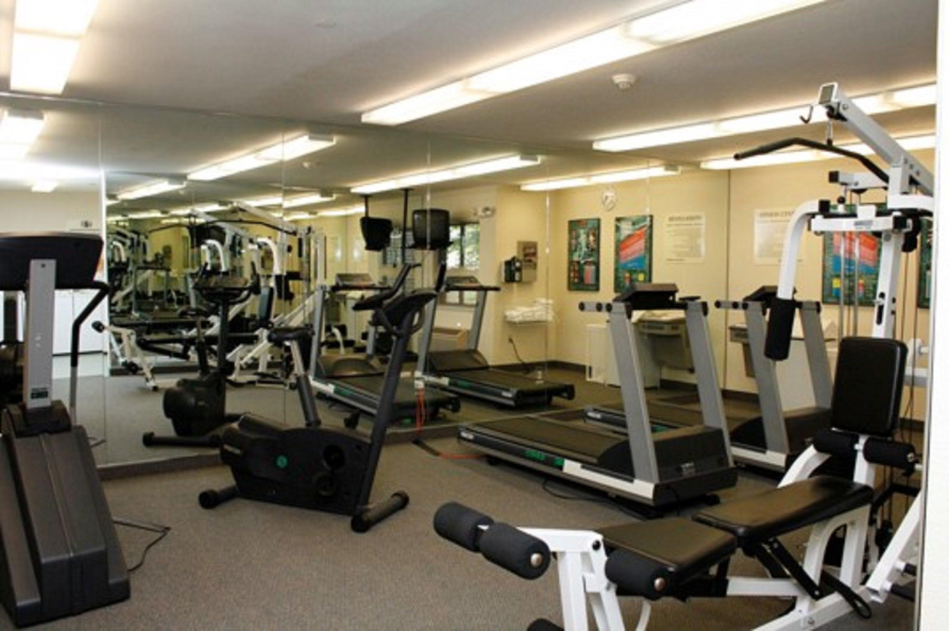 Candlewood Suites East Lansing By Ihg Экстерьер фото
